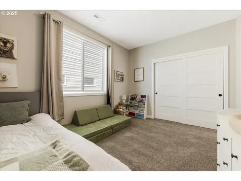209 W Barbaras Way Newberg OR 97132