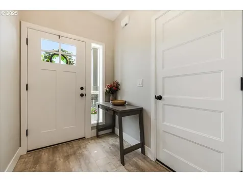 209 W Barbaras Way Newberg OR 97132