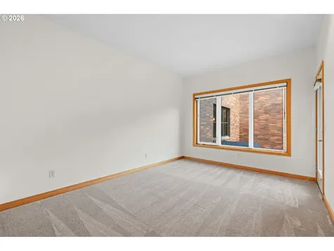 300 W 8th Street Vancouver WA 98660