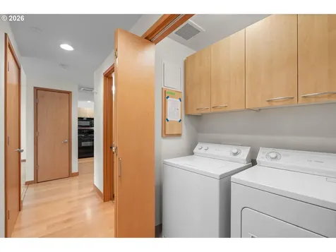 300 W 8th Street Vancouver WA 98660
