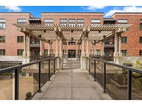 300 W 8th Street Vancouver WA 98660