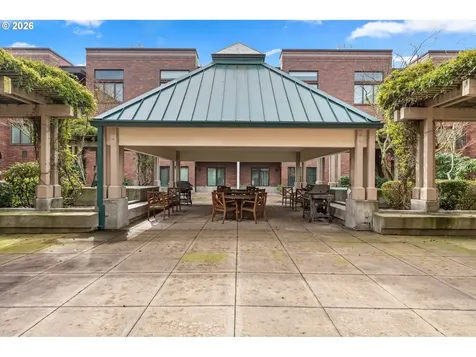 300 W 8th Street Vancouver WA 98660