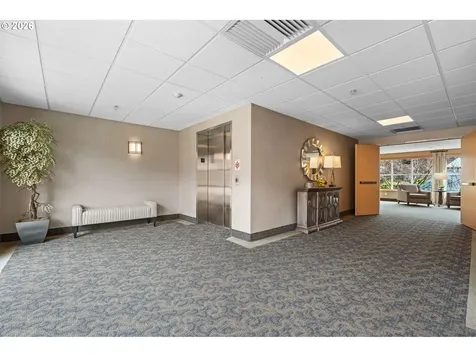 300 W 8th Street Vancouver WA 98660