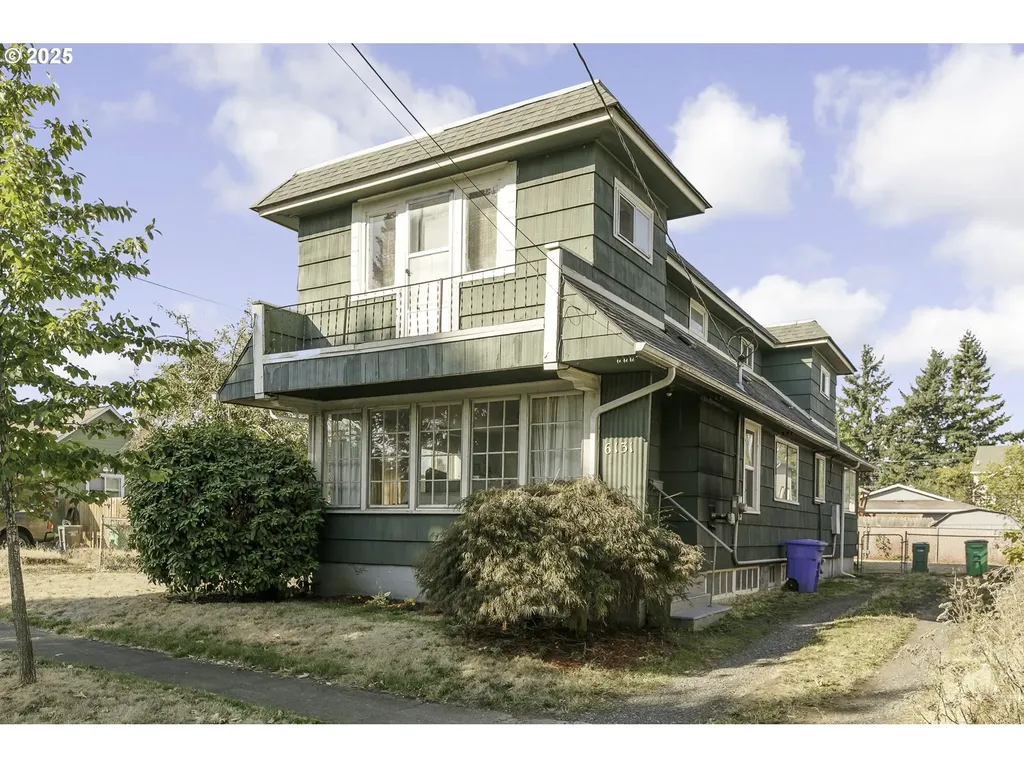 6131 SE 87th Avenue Portland OR 97266