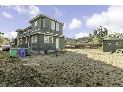6131 SE 87th Avenue Portland OR 97266