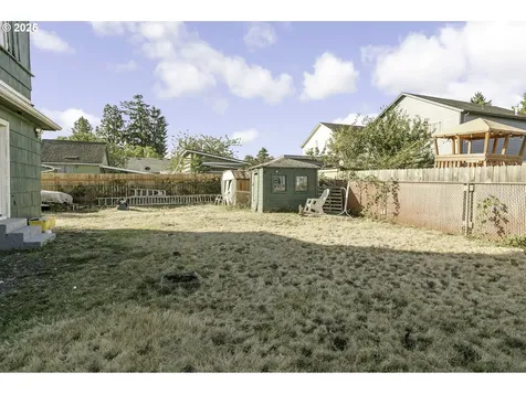 6131 SE 87th Avenue Portland OR 97266