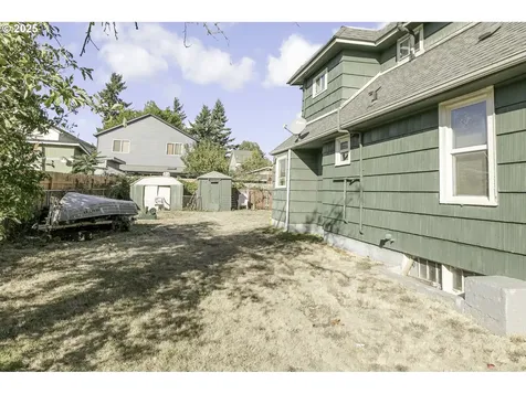 6131 SE 87th Avenue Portland OR 97266