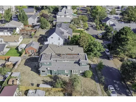 6131 SE 87th Avenue Portland OR 97266