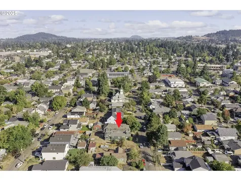 6131 SE 87th Avenue Portland OR 97266