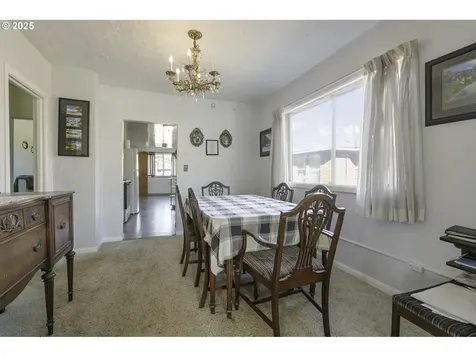6131 SE 87th Avenue Portland OR 97266