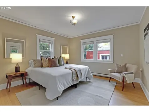 3259 NE Hoyt Street Portland OR 97232