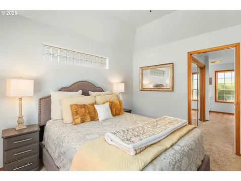 173 Laquinta Court Winchester OR 97495