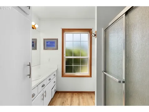 173 Laquinta Court Winchester OR 97495