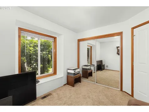 173 Laquinta Court Winchester OR 97495