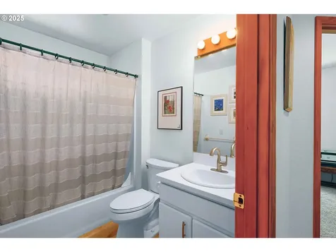 173 Laquinta Court Winchester OR 97495