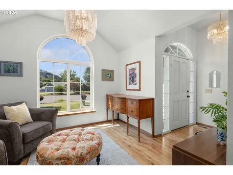 173 Laquinta Court Winchester OR 97495
