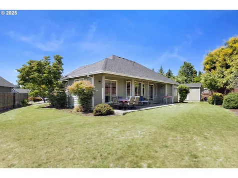 173 Laquinta Court Winchester OR 97495