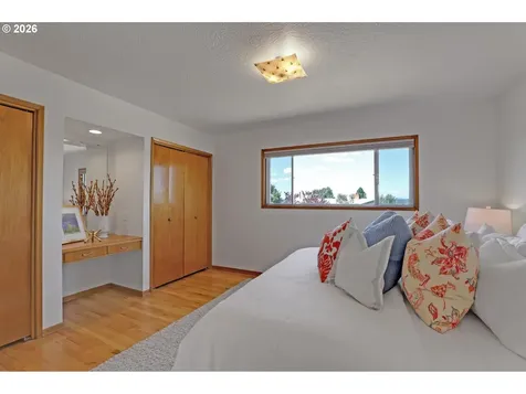 12640 NE Fremont Street Portland OR 97230