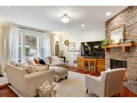 15475 SW Brighton Way Beaverton OR 97007