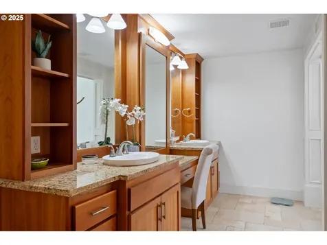 15475 SW Brighton Way Beaverton OR 97007