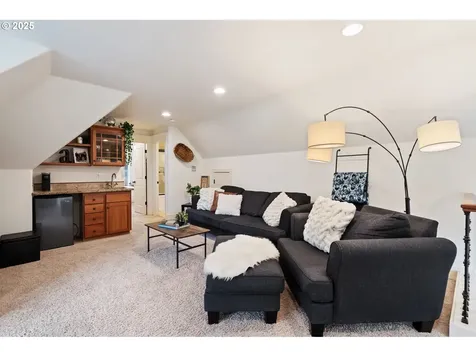 15475 SW Brighton Way Beaverton OR 97007