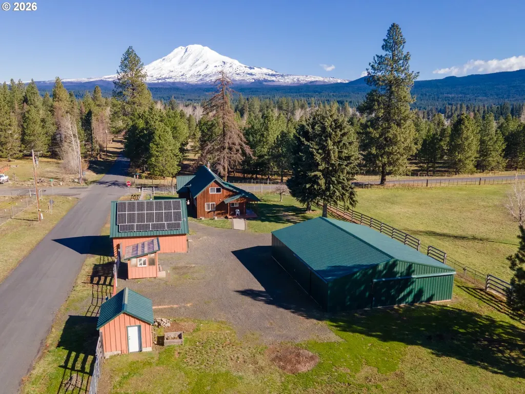 56 Jennings Road Trout Lake WA 98650