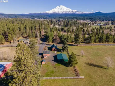 56 Jennings Road Trout Lake WA 98650