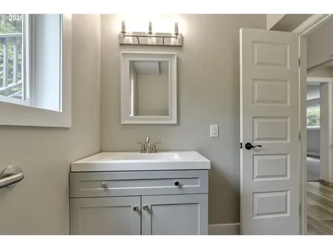 13651 SW 63rd Avenue Portland OR 97219