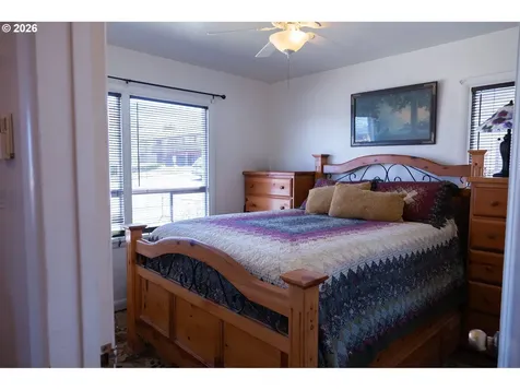 3614 Sherman Avenue North Bend OR 97459