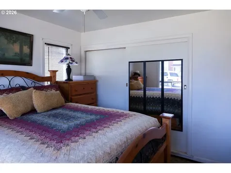 3614 Sherman Avenue North Bend OR 97459