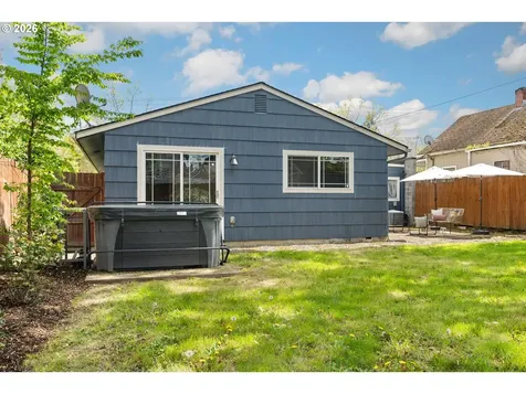 8607 N Wayland Avenue Portland OR 97203