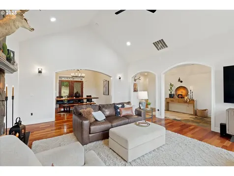 37212 S Sawtell Road Molalla OR 97038