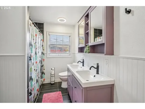 2012 Division Street Camas WA 98607