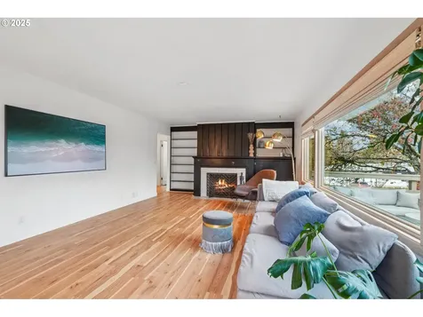 2012 Division Street Camas WA 98607