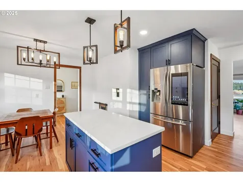 2012 Division Street Camas WA 98607