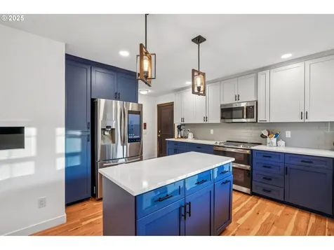 2012 Division Street Camas WA 98607