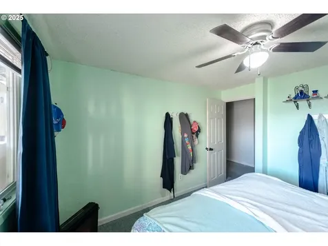 1698 Ash Street North Bend OR 97459