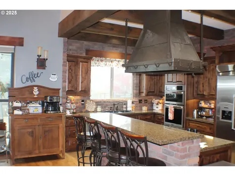 650 Southridge Way Roseburg OR 97470