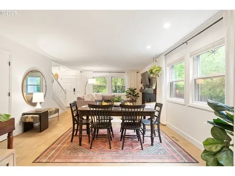 3453 E Burnside Street Portland OR 97214
