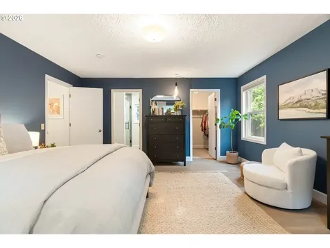 3453 E Burnside Street Portland OR 97214