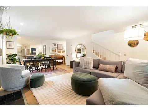 3453 E Burnside Street Portland OR 97214