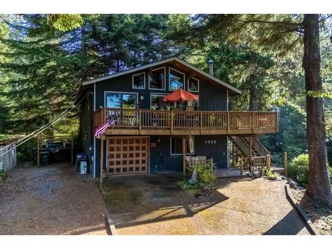 1085 SW Norwood Drive Waldport OR 97394
