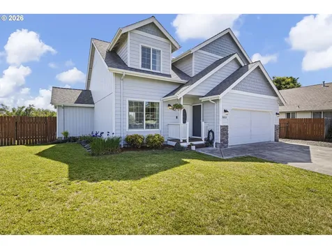 1053 Heckart Lane Harrisburg OR 97446