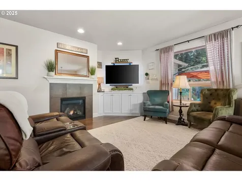 11430 SW Fonner Street Portland OR 97223