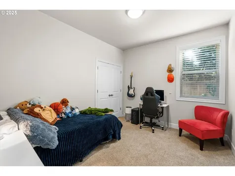 11430 SW Fonner Street Portland OR 97223