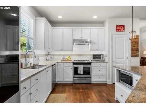 11430 SW Fonner Street Portland OR 97223