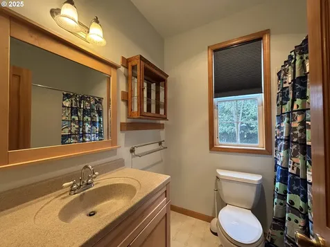 8455 S Victoria Avenue Rockaway Beach OR 97136
