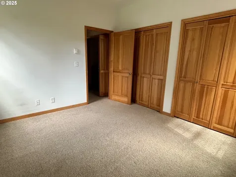 8455 S Victoria Avenue Rockaway Beach OR 97136