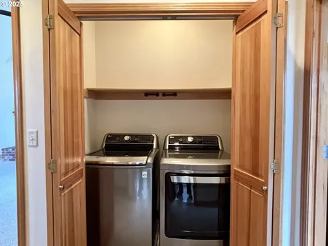 8455 S Victoria Avenue Rockaway Beach OR 97136