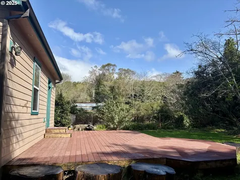 8455 S Victoria Avenue Rockaway Beach OR 97136